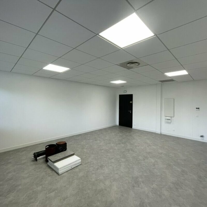 Location - 65 m² - OBERHAUSBERGEN - 3