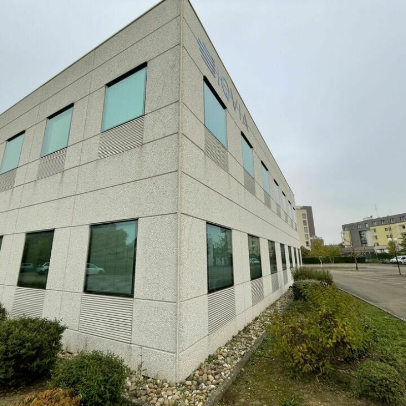 Location - 2201 m² - ILLKIRCH GRAFFENSTADEN - 1