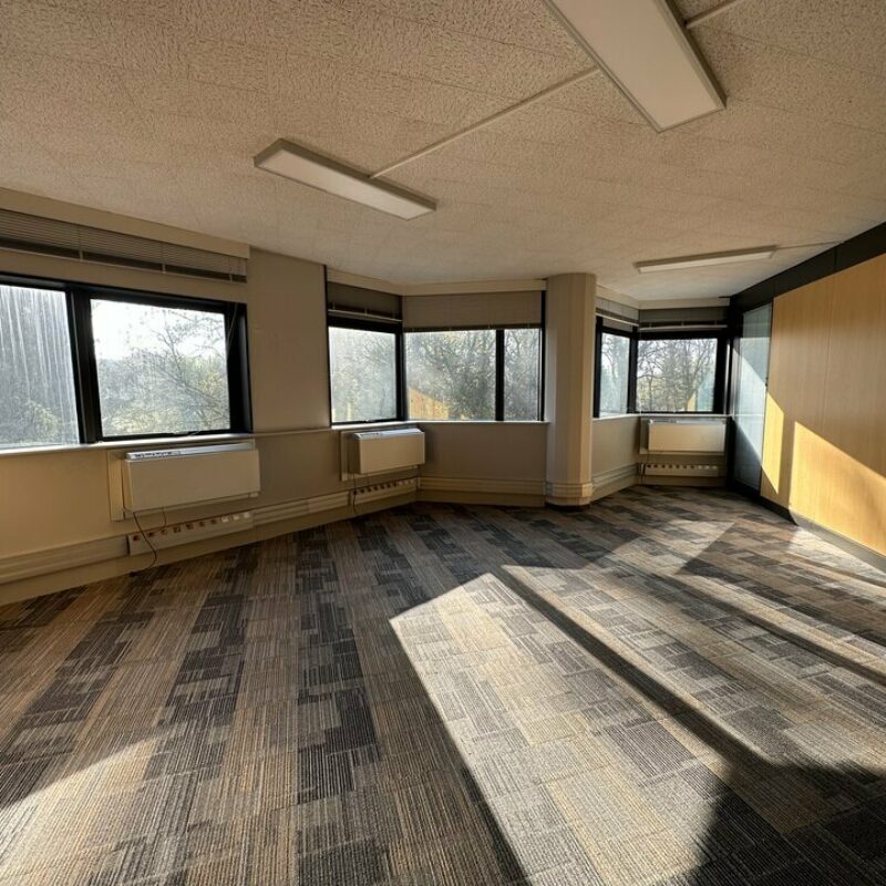 Location - 94.48 m² - ILLKIRCH GRAFFENSTADEN - 3