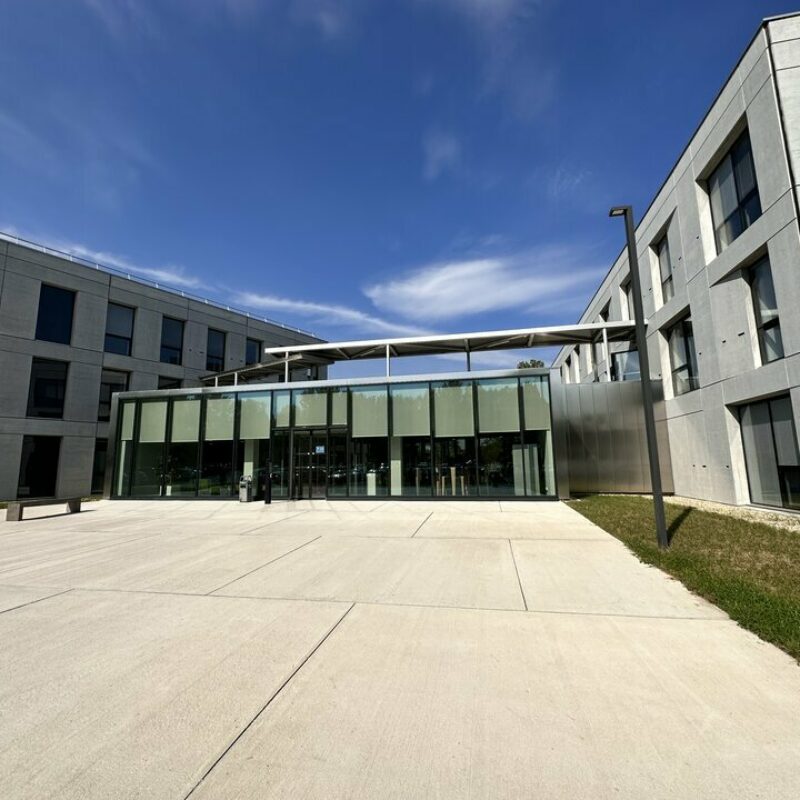 Location - 396 m² - ILLKIRCH GRAFFENSTADEN - 1