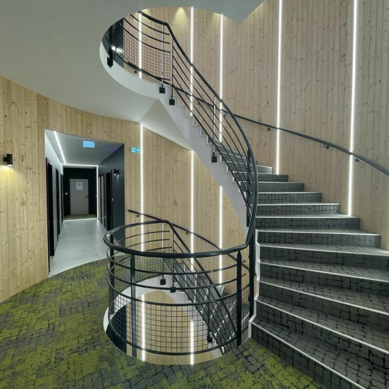 Location - 129.5 m² - ENTZHEIM - 2