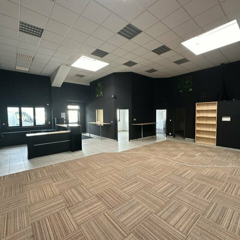 Location - 409 m² - OSTWALD - 2