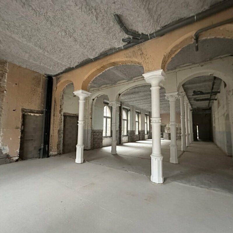 Location - 1200 m² - STRASBOURG - 3