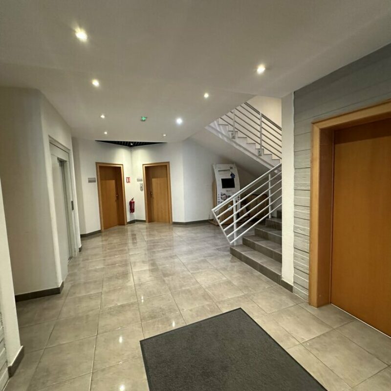 Location - 203 m² - ENTZHEIM - 2