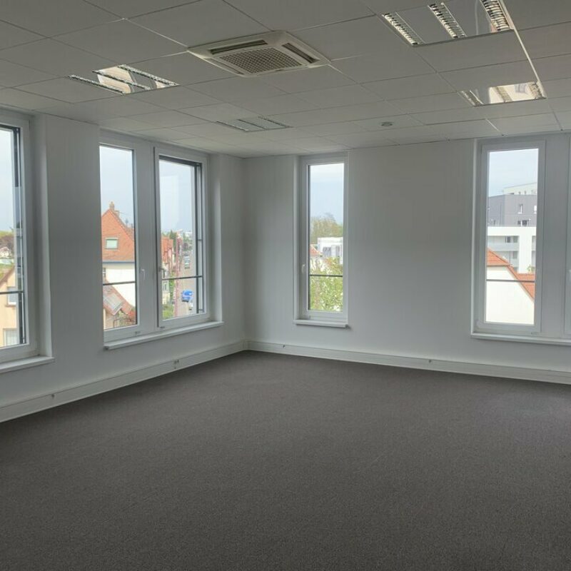 Vente - 79.75 m² - STRASBOURG - 5