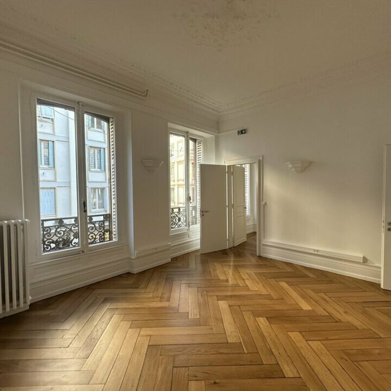 Location - 403 m² - STRASBOURG - 2