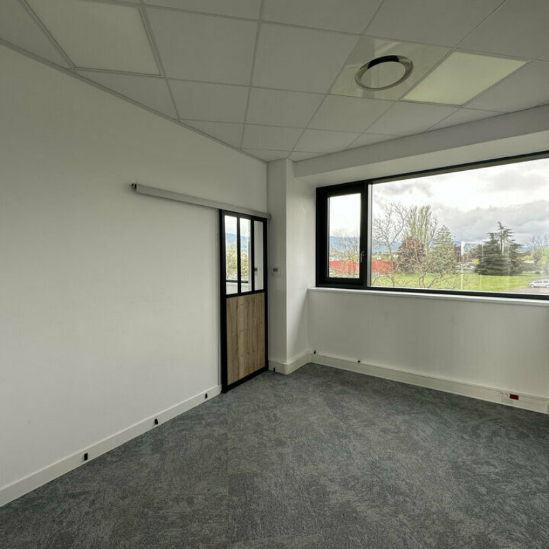 Location - 243 m² - OBERNAI - 5