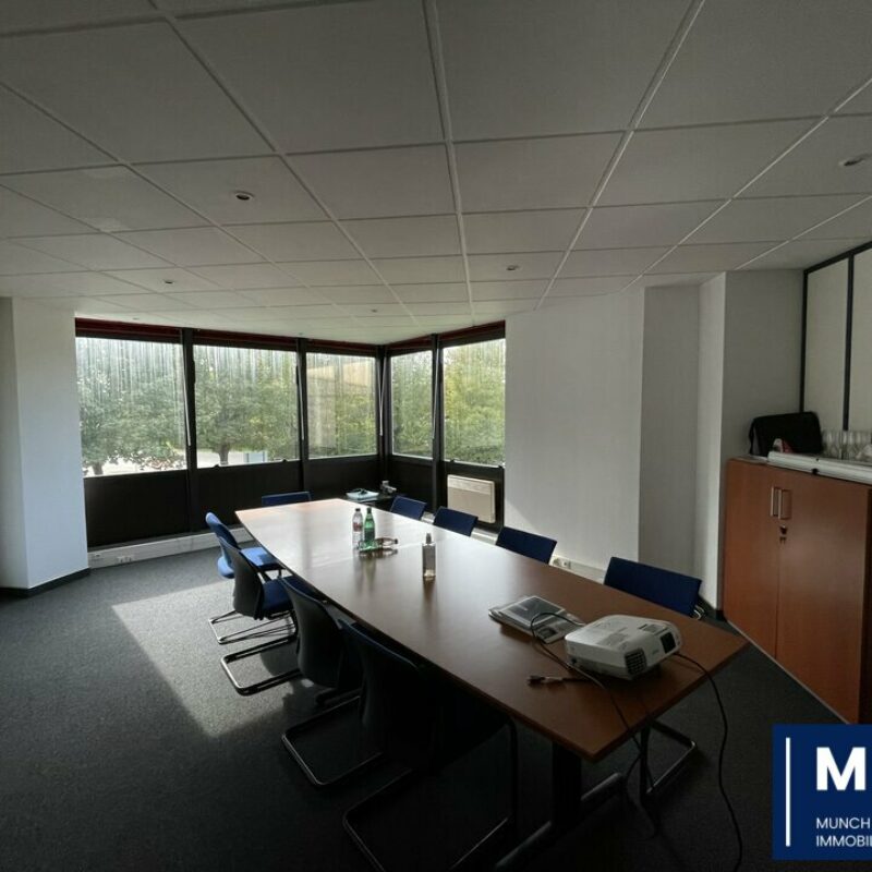 Location - 252 m² - OBERHAUSBERGEN - 1