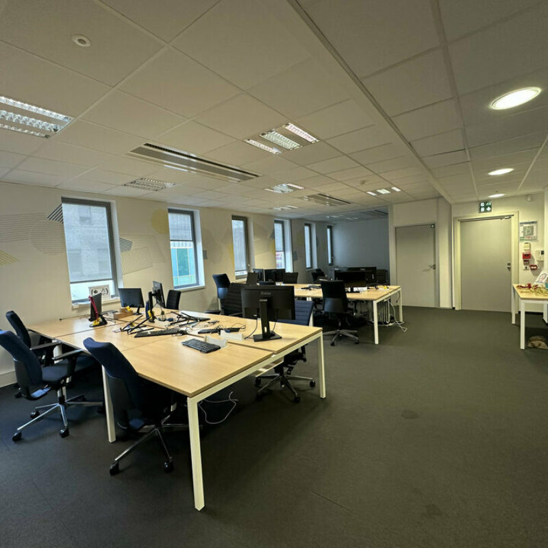 Location - 317 m² - STRASBOURG - 2