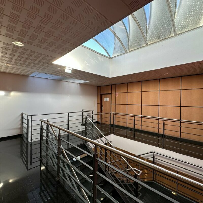 Location - 176 m² - SCHILTIGHEIM - 5