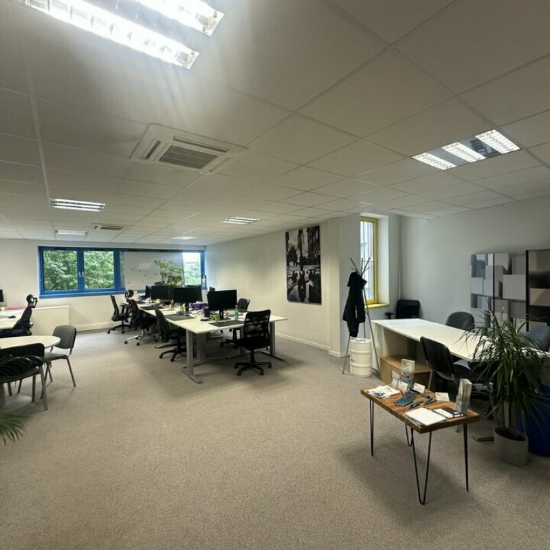 Location - 86.8 m² - SCHILTIGHEIM - 2